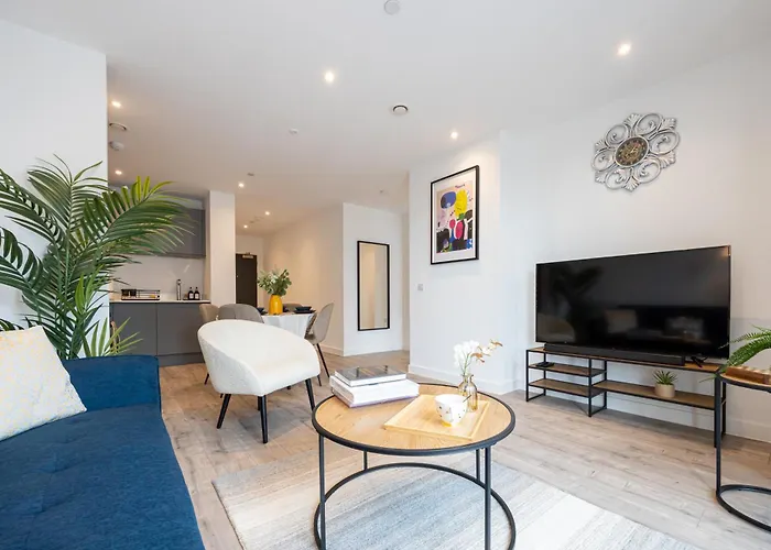 City Center Ultra-Luxe 2Bed Villa Amalfi